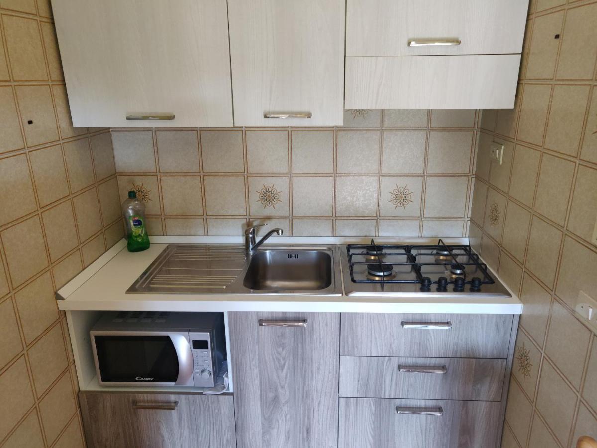 Apartament Residenza Il Poggio San Bartolomeo Al Mare Zewnętrze zdjęcie