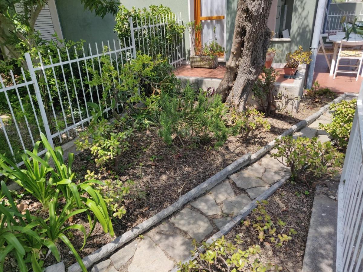 Apartament Residenza Il Poggio San Bartolomeo Al Mare Zewnętrze zdjęcie